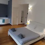 Penzion Sapri&colombo Rooms&apartments La Spezia